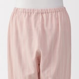 婦人　脇に縫い目のない　二重ガーゼ長袖パジャマ