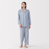 婦人　脇に縫い目のない　二重ガーゼ長袖パジャマ