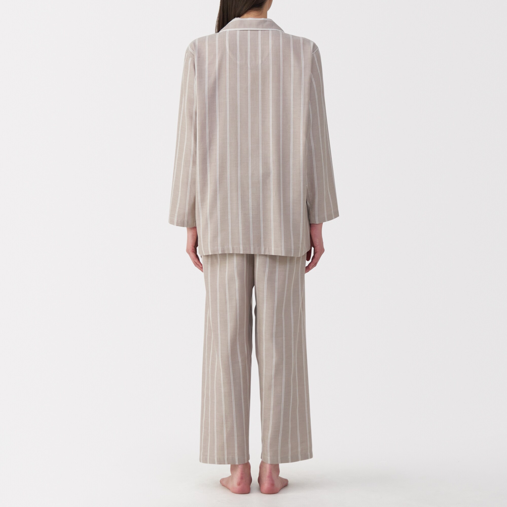 婦人　脇に縫い目のない　二重ガーゼ長袖パジャマ