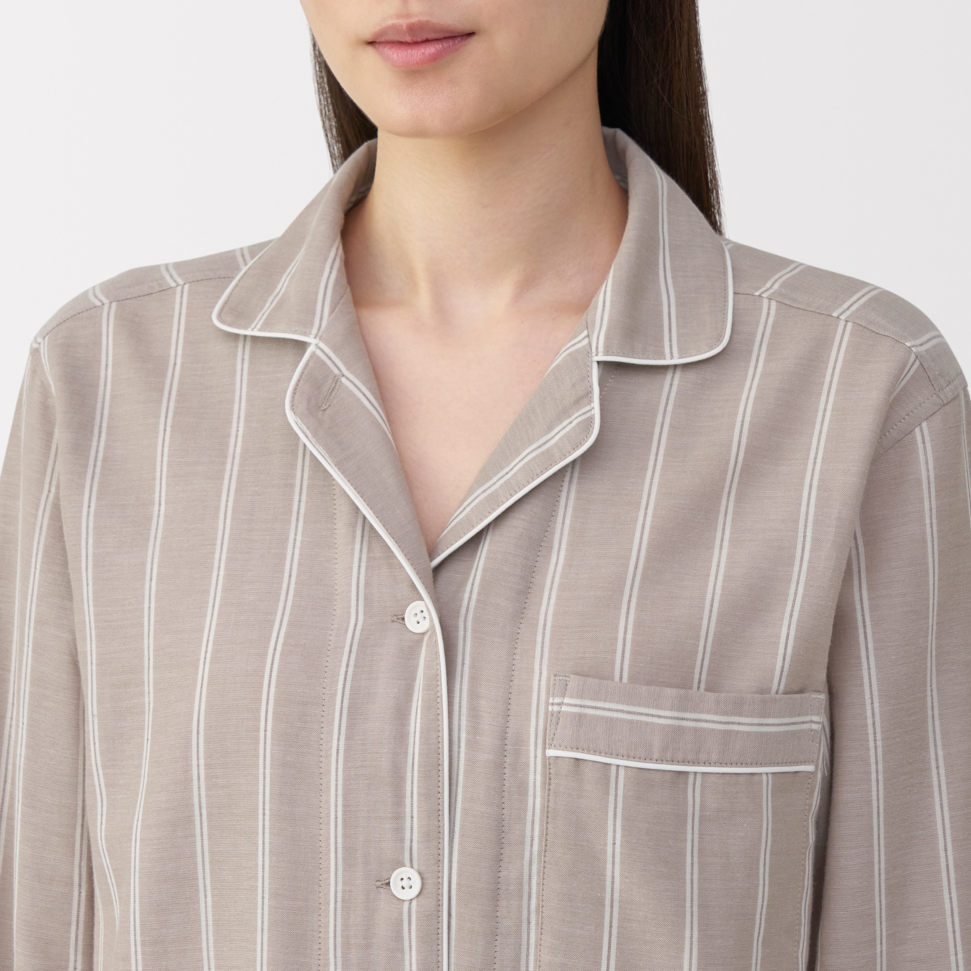 婦人　脇に縫い目のない　二重ガーゼ長袖パジャマ