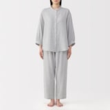 婦人　ヘリンボーンガーゼ　スタンドカラー八分袖パジャマ