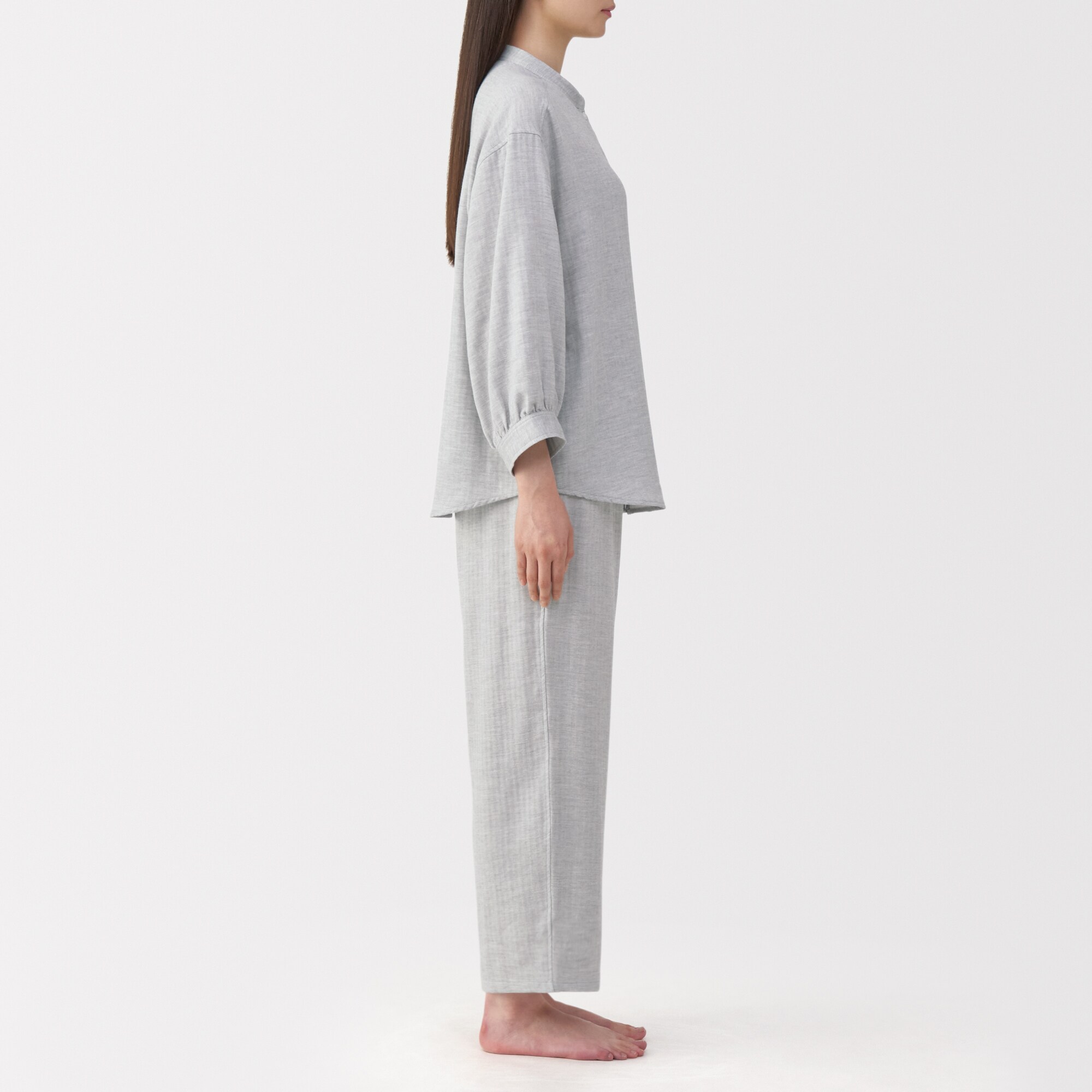 婦人　ヘリンボーンガーゼ　スタンドカラー八分袖パジャマ