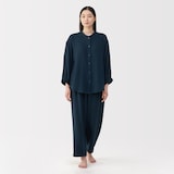 婦人　ヘリンボーンガーゼ　スタンドカラー八分袖パジャマ