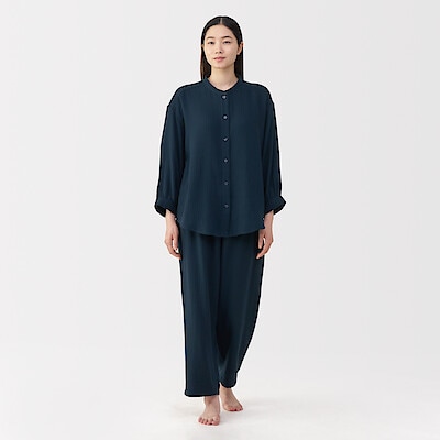 婦人　ヘリンボーンガーゼ　スタンドカラー八分袖パジャマ