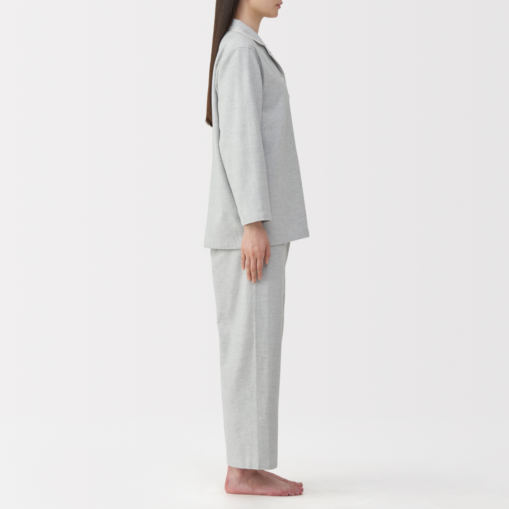 婦人　脇に縫い目のない　フランネル長袖パジャマ