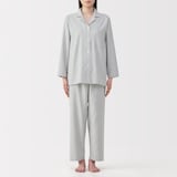 婦人　脇に縫い目のない　フランネル長袖パジャマ