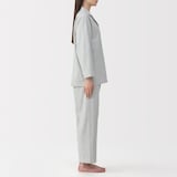 婦人　脇に縫い目のない　フランネル長袖パジャマ