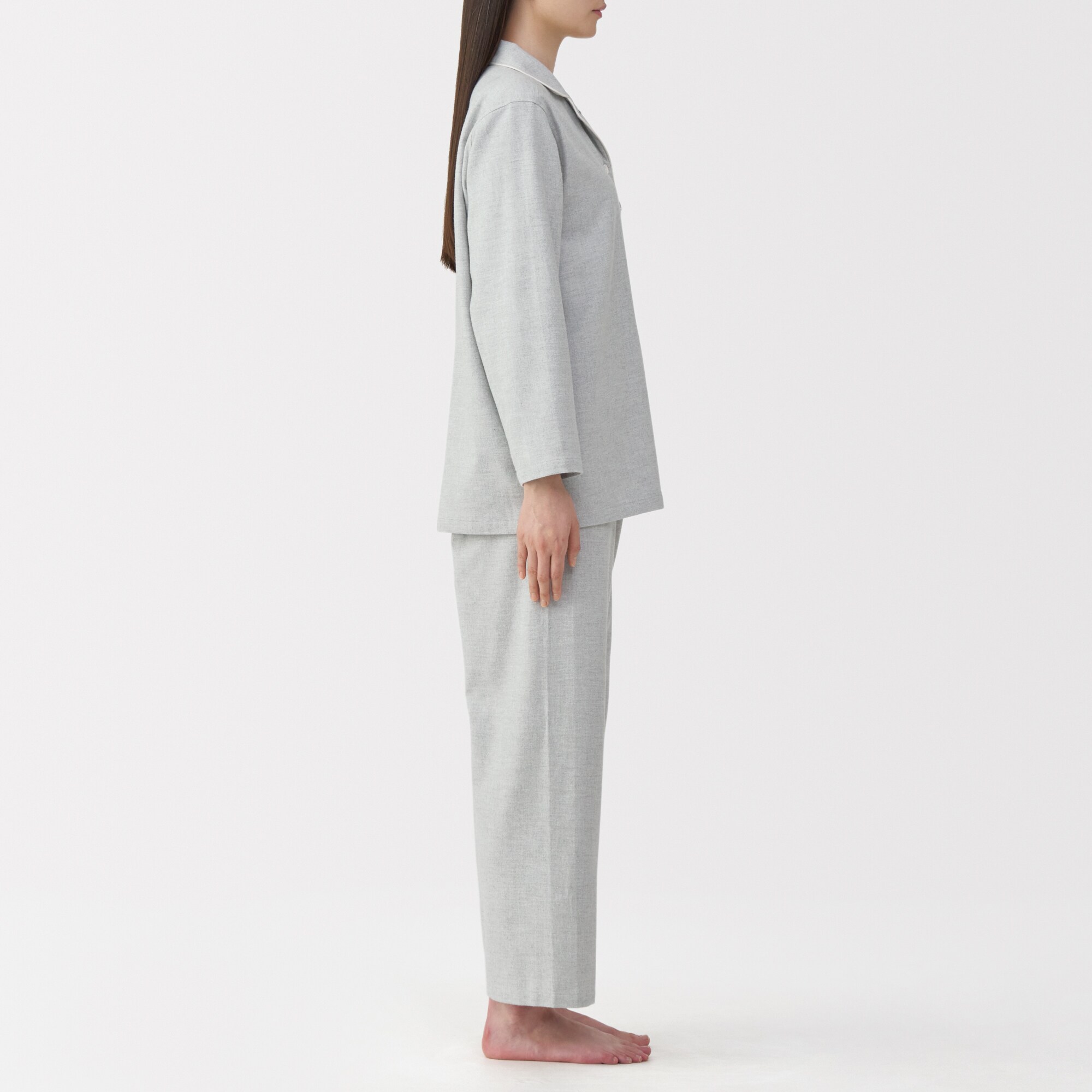 婦人　脇に縫い目のない　フランネル長袖パジャマ