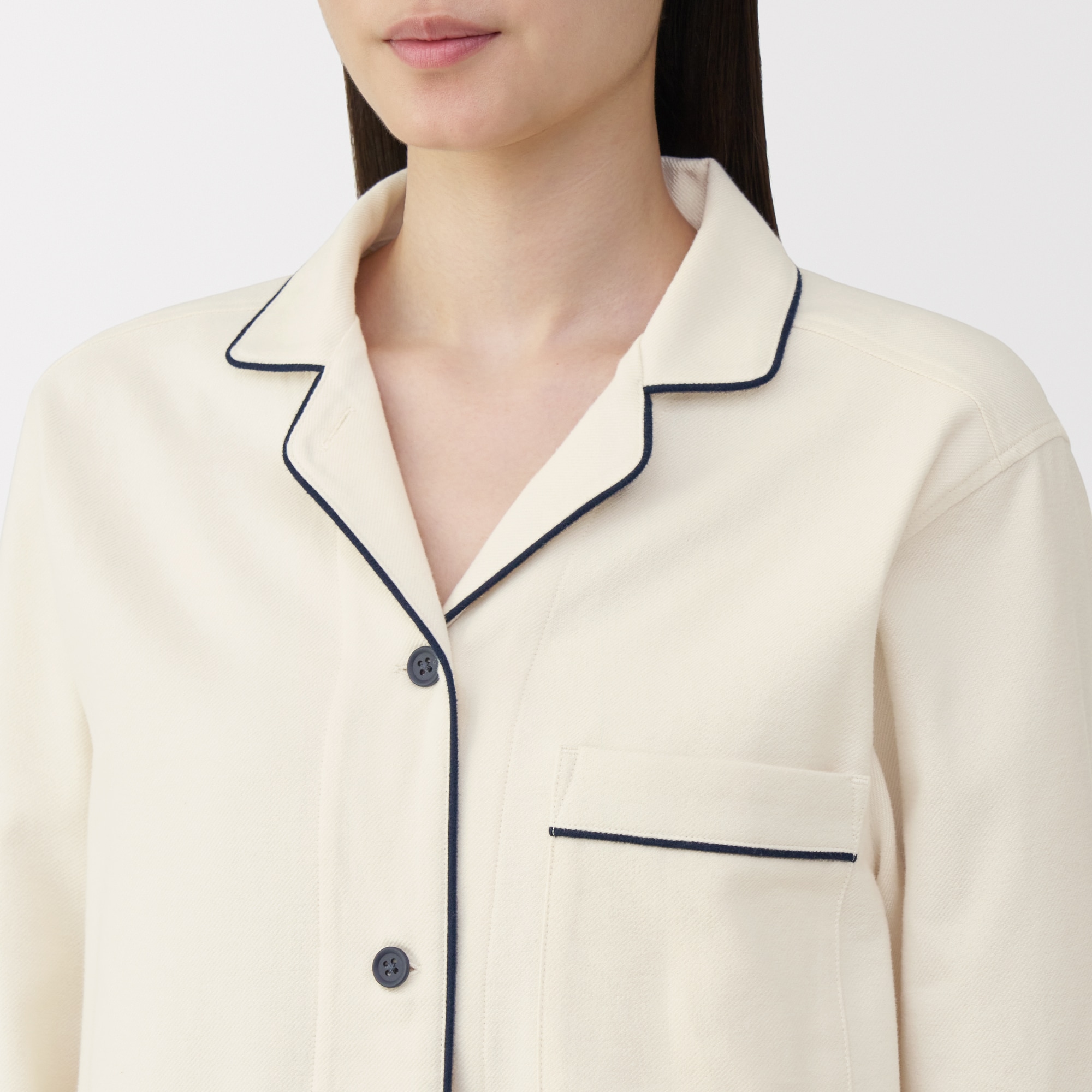 婦人　脇に縫い目のない　フランネル長袖パジャマ