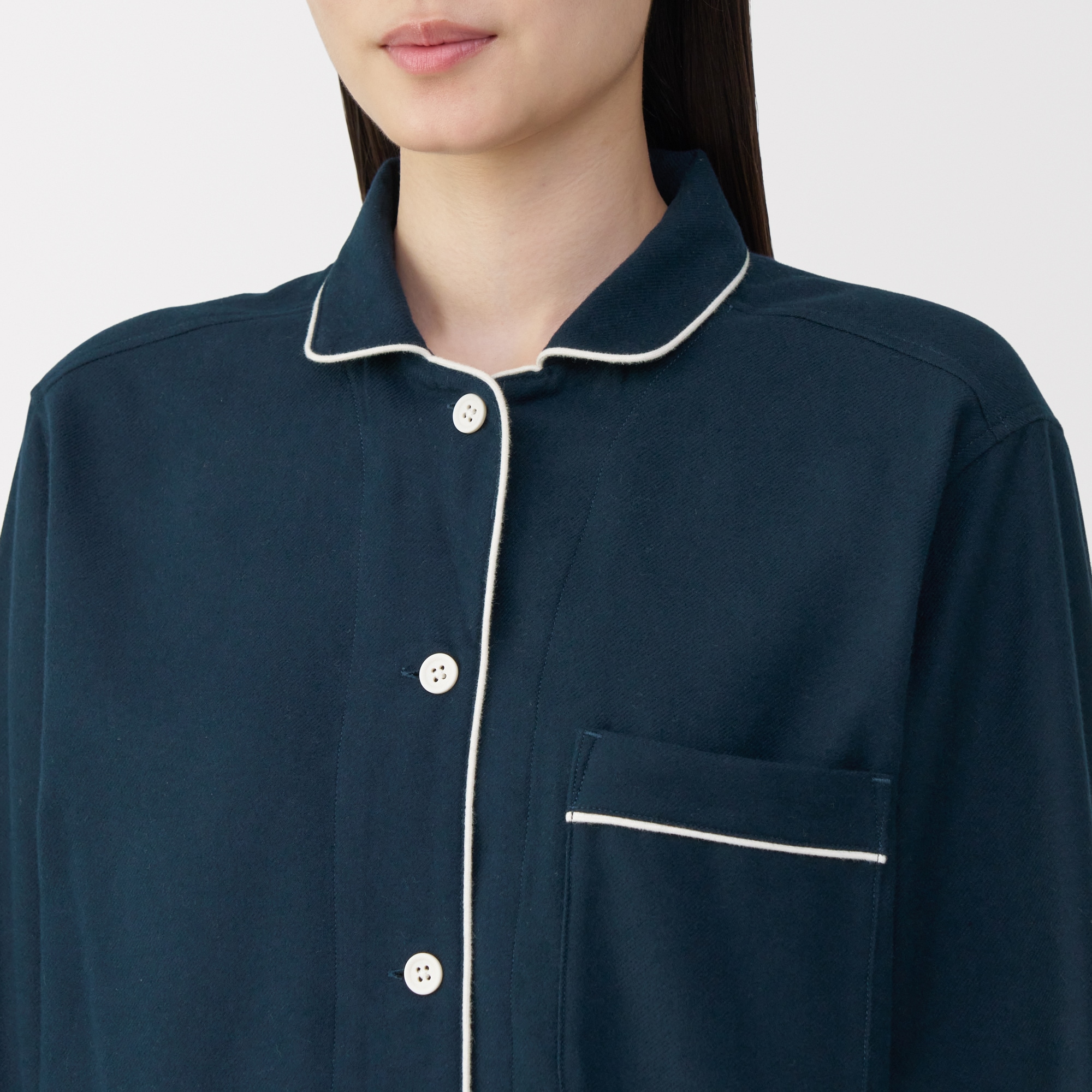 婦人　脇に縫い目のない　フランネル長袖パジャマ