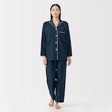 婦人　脇に縫い目のない　フランネル長袖パジャマ