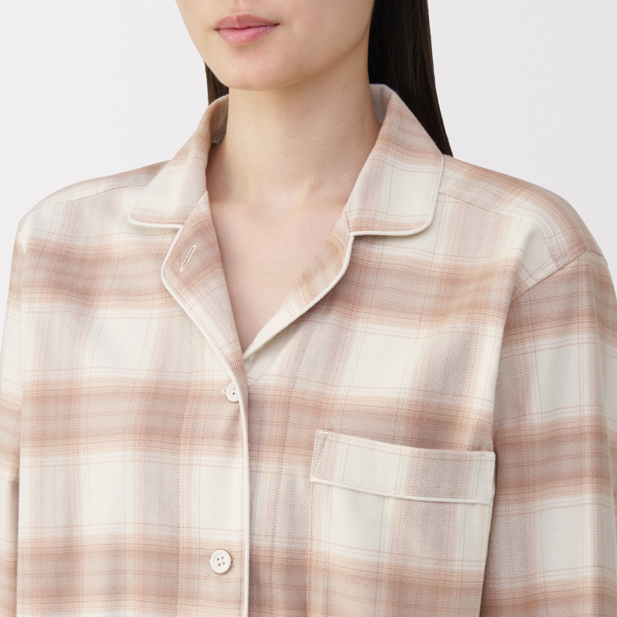 婦人　脇に縫い目のない　フランネル長袖パジャマ