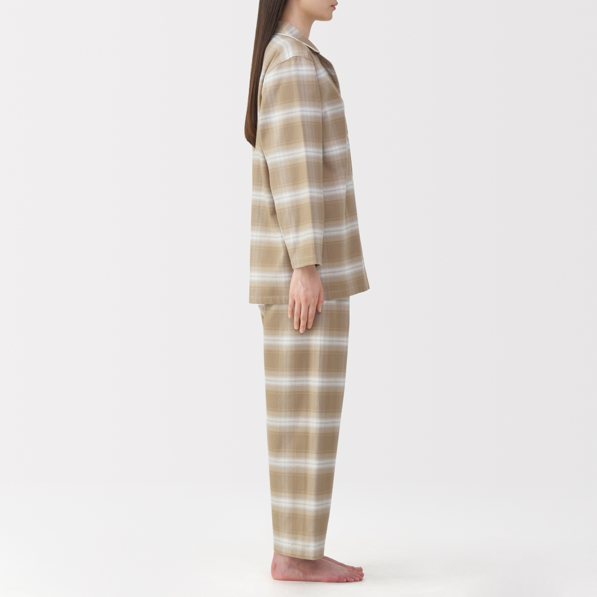 婦人　脇に縫い目のない　フランネル長袖パジャマ