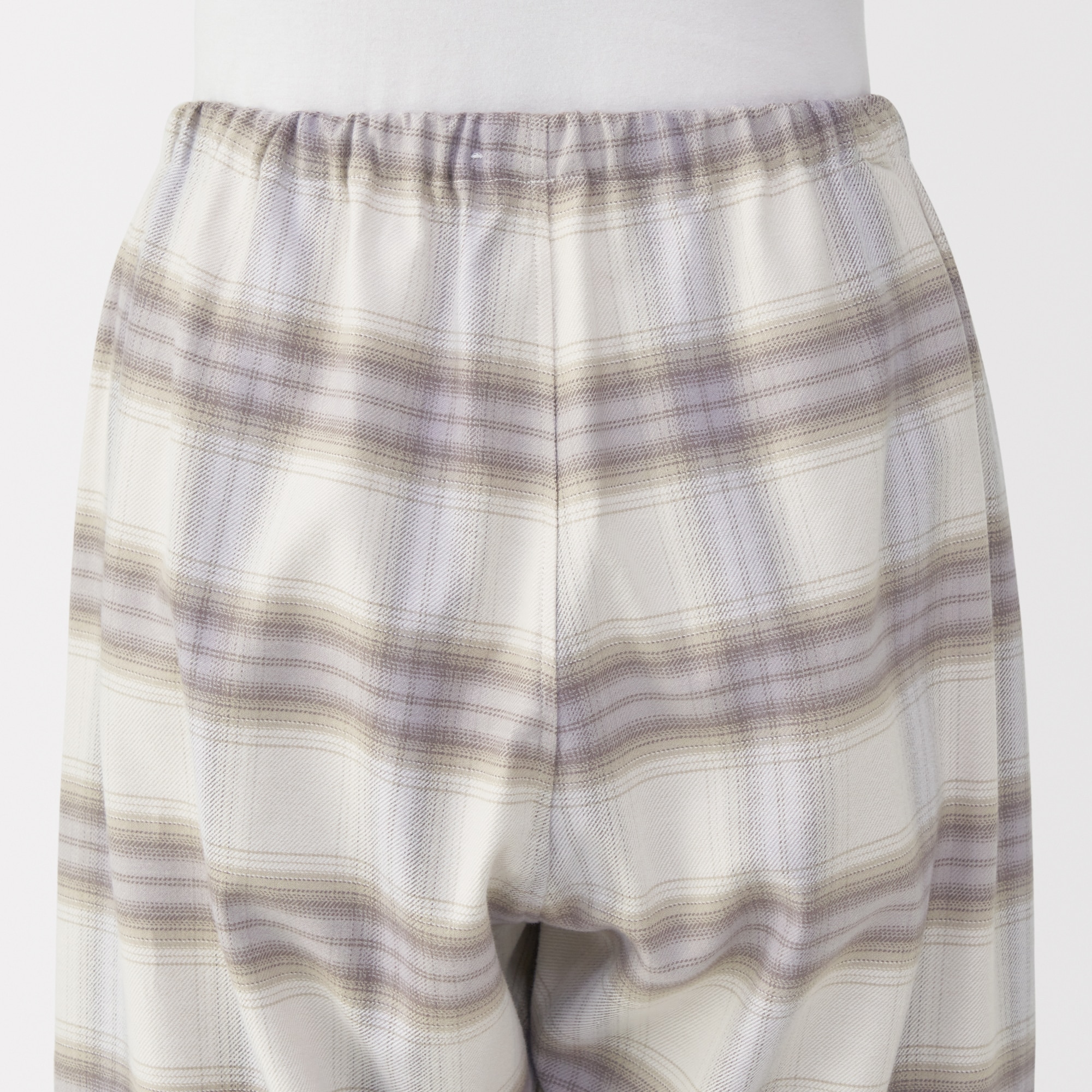 婦人　脇に縫い目のない　フランネル長袖パジャマ