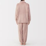 婦人　静電気が起きにくい　着る毛布パジャマ