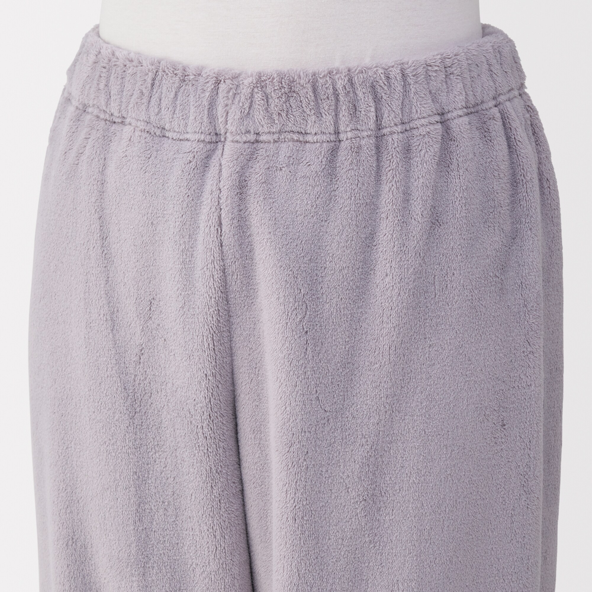 婦人　静電気が起きにくい　着る毛布パジャマ