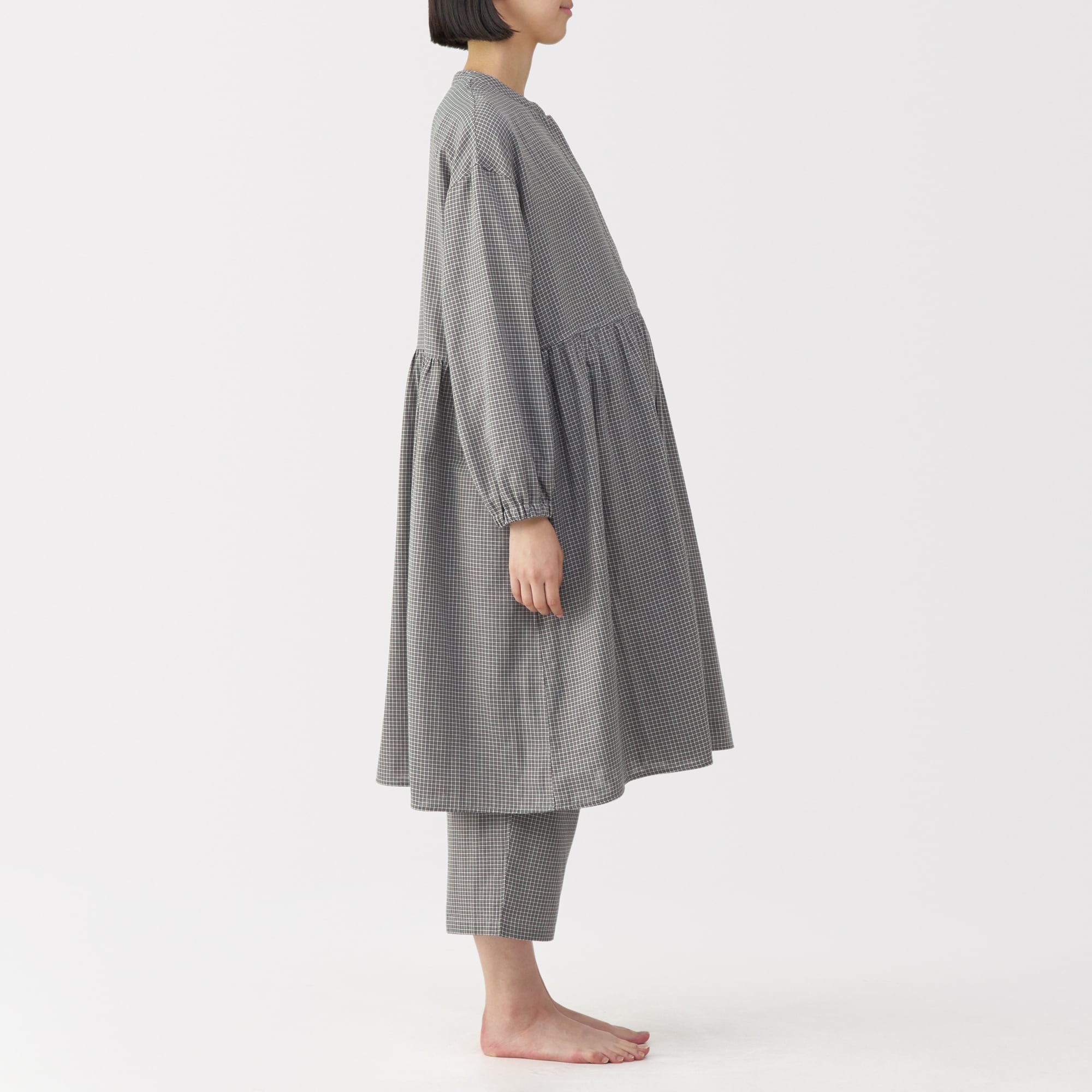 産後も使える 二重ガーゼ長袖パジャマ | 無印良品