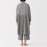 産後も使える　二重ガーゼ長袖パジャマ