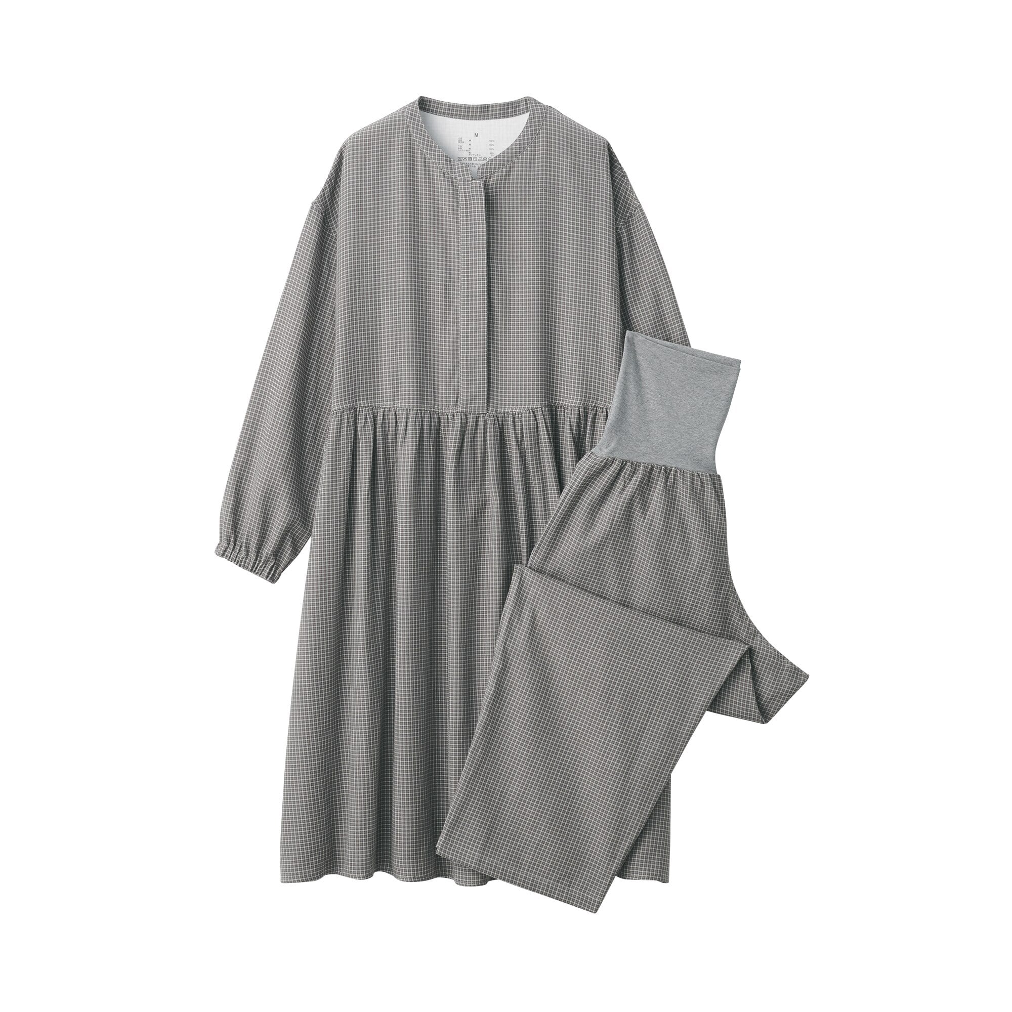 産後も使える　二重ガーゼ長袖パジャマ