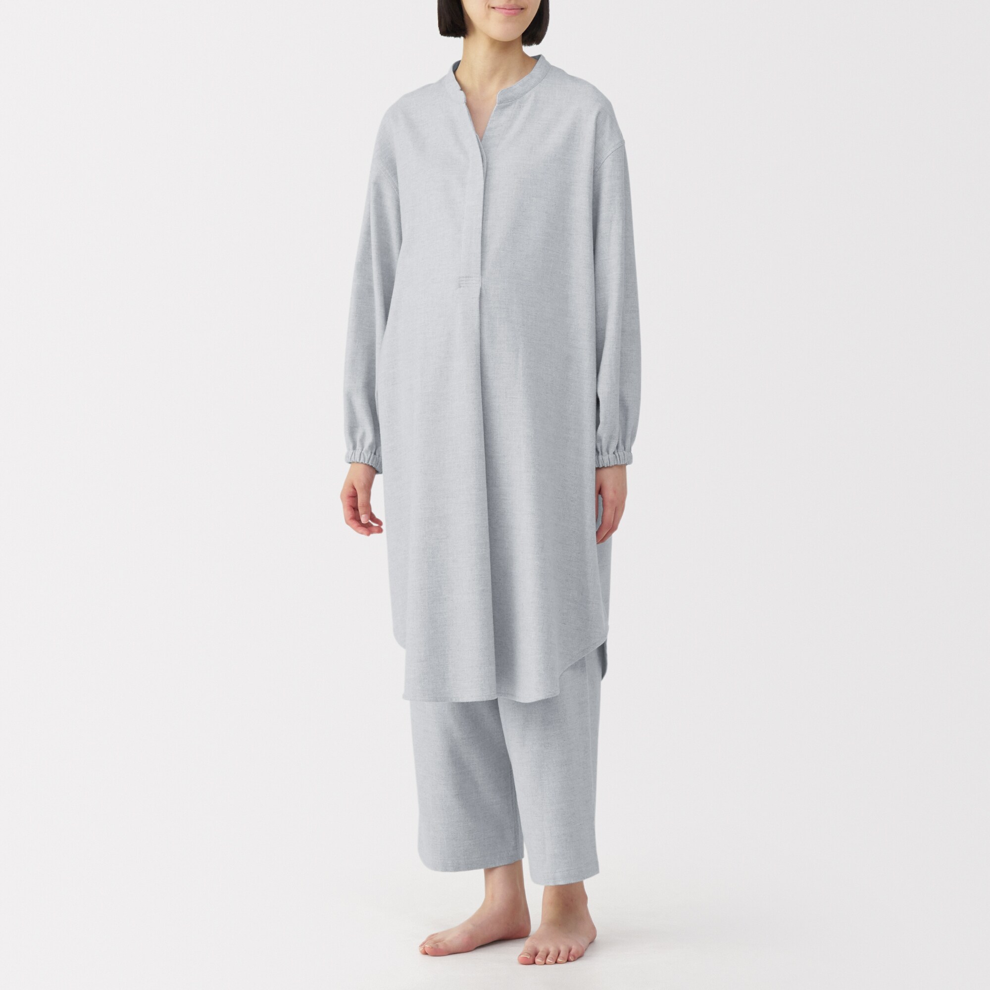 産後も使える　フランネル長袖パジャマ