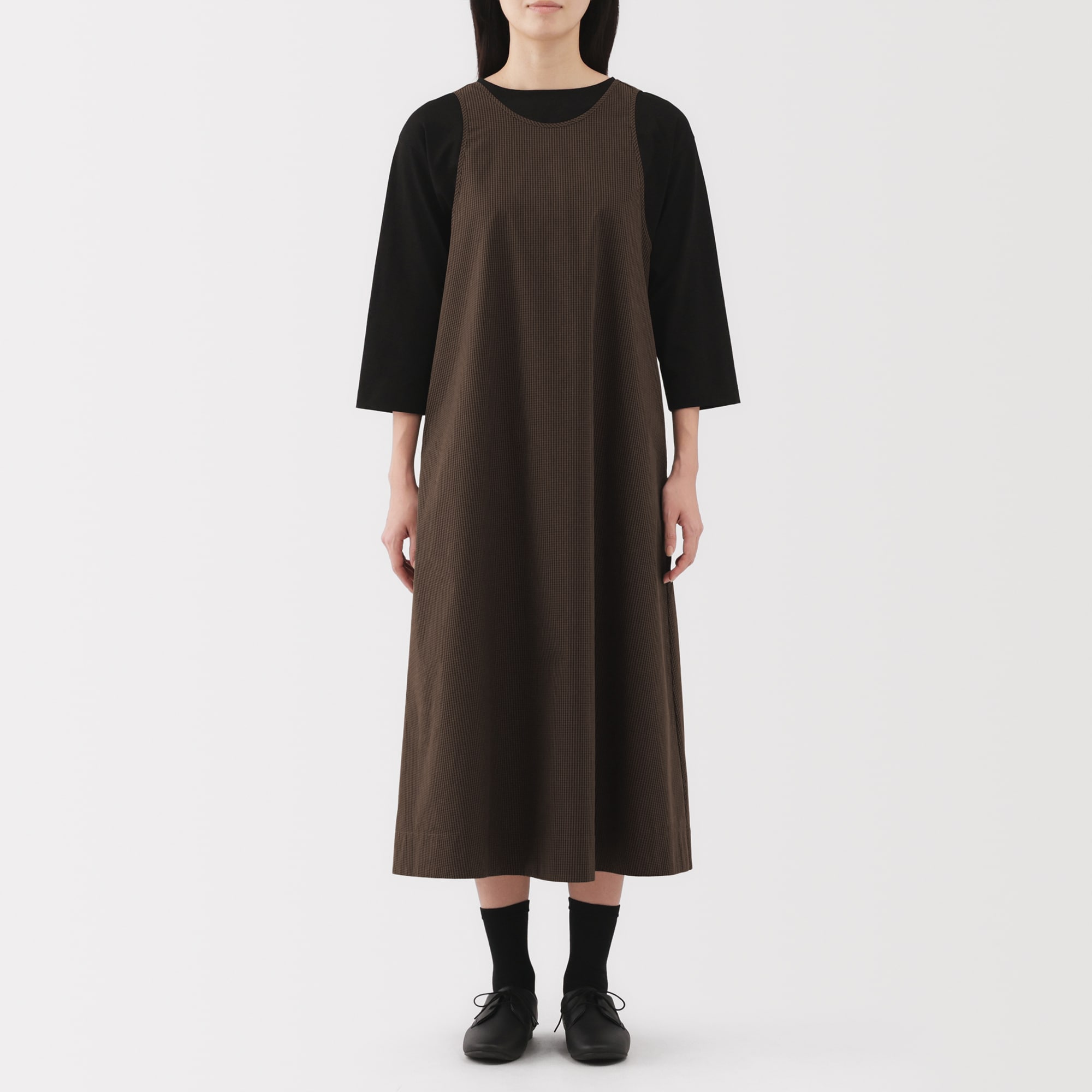 婦人　乾きやすい　ブロードスリーブレスワンピース