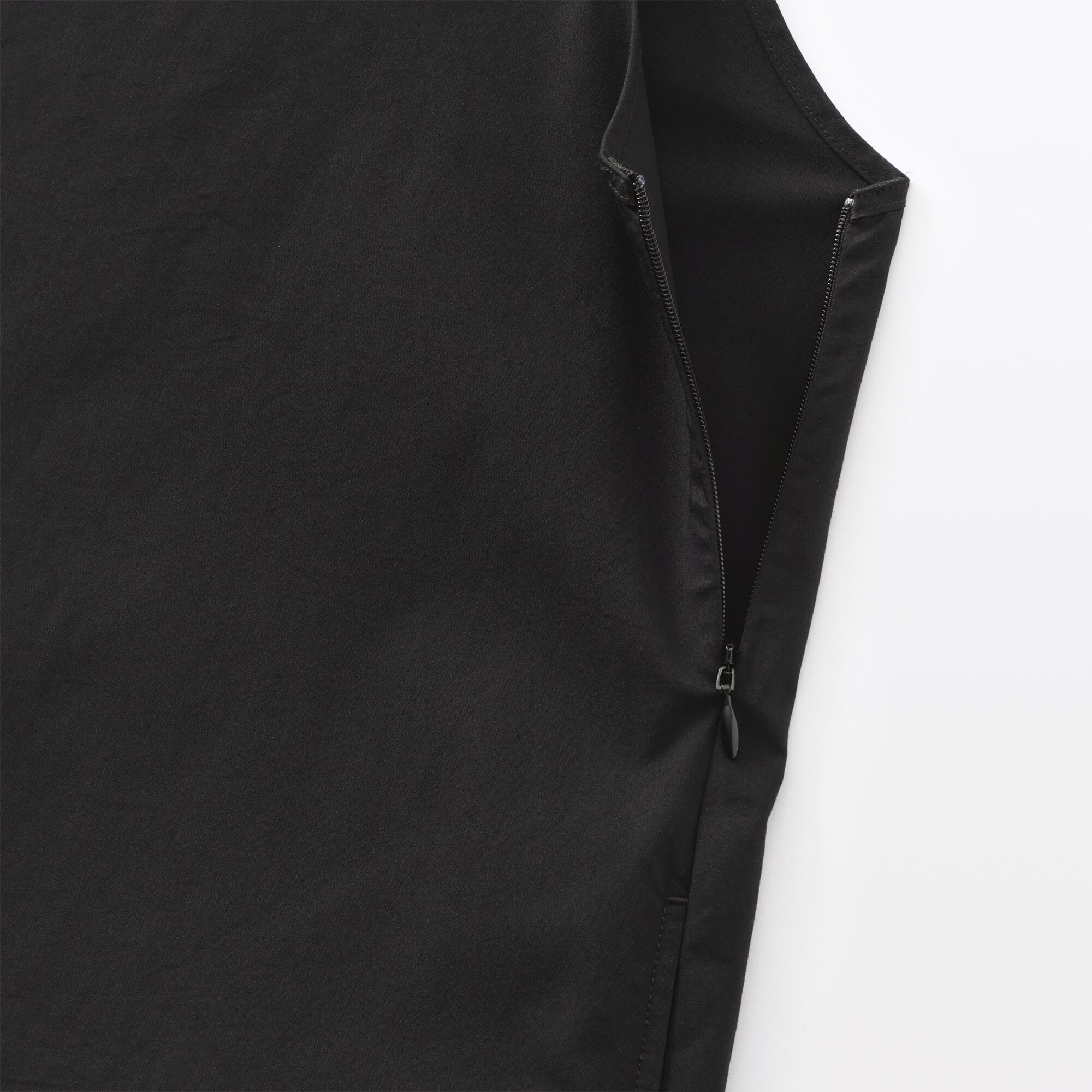 婦人　乾きやすい　ブロードスリーブレスワンピース