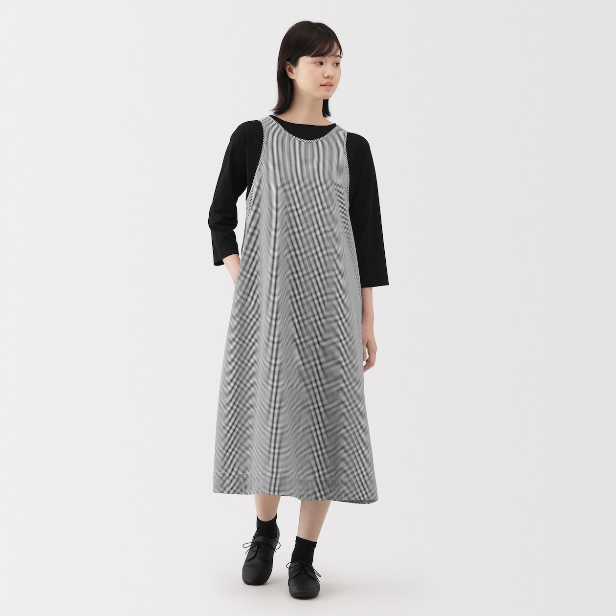 婦人　乾きやすい　ブロードスリーブレスワンピース