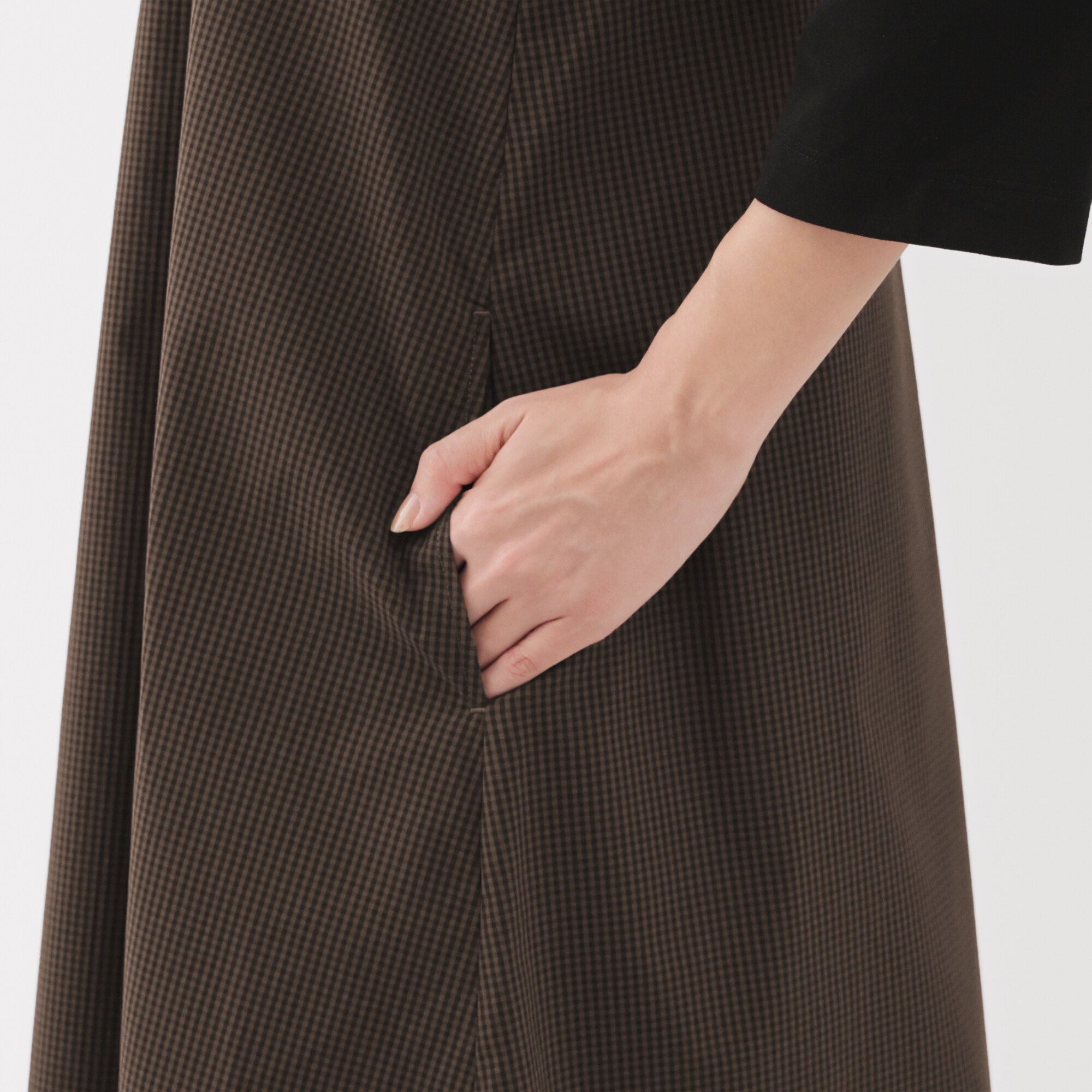 婦人　乾きやすい　ブロードスリーブレスワンピース