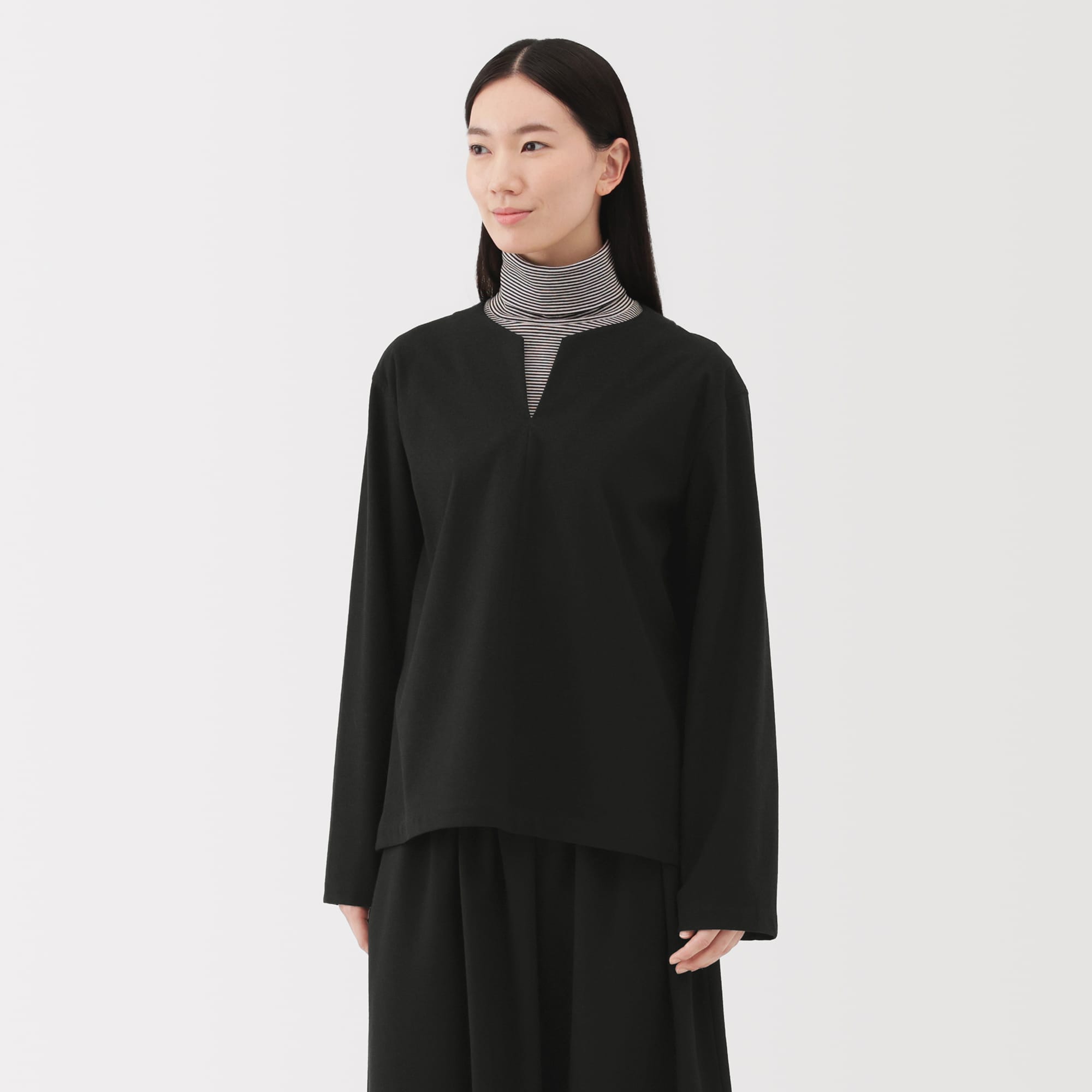 婦人　縦横ストレッチ起毛プルオーバー長袖ブラウス