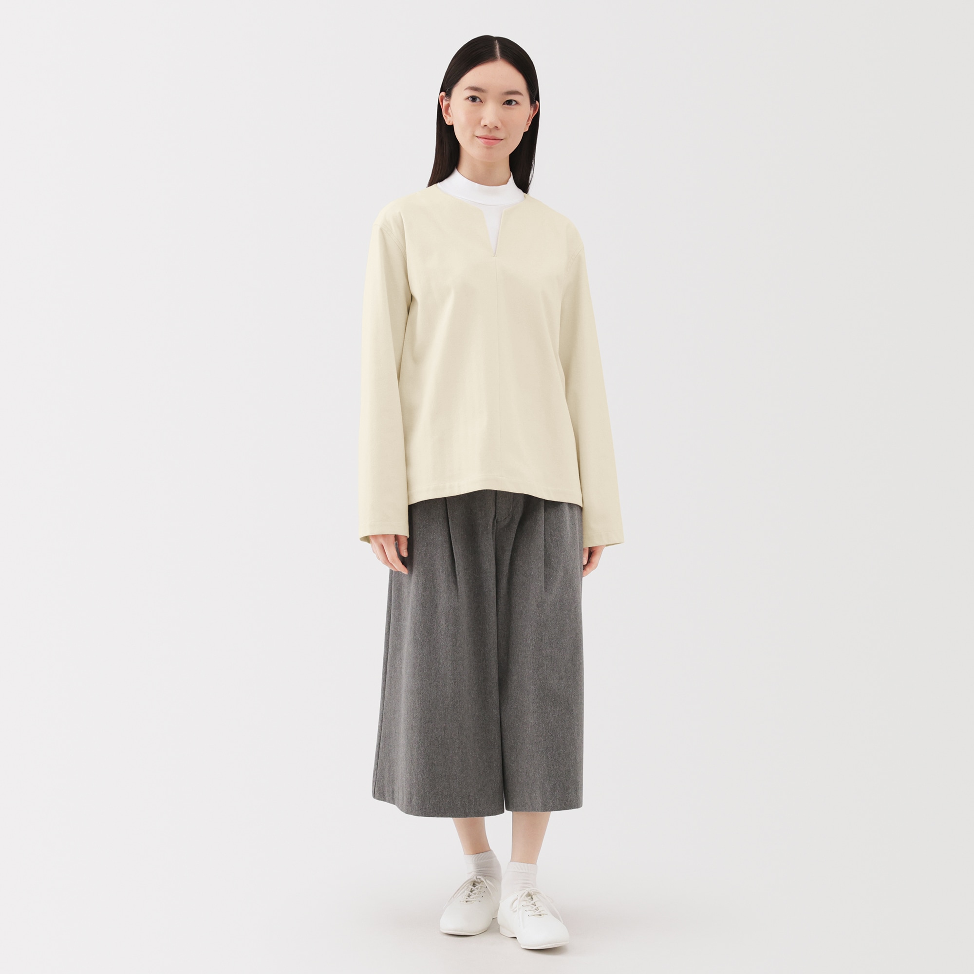 婦人　縦横ストレッチ起毛プルオーバー長袖ブラウス