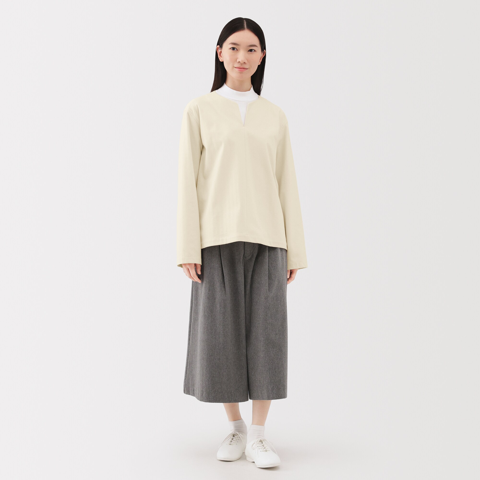 婦人　縦横ストレッチ起毛プルオーバー長袖ブラウス