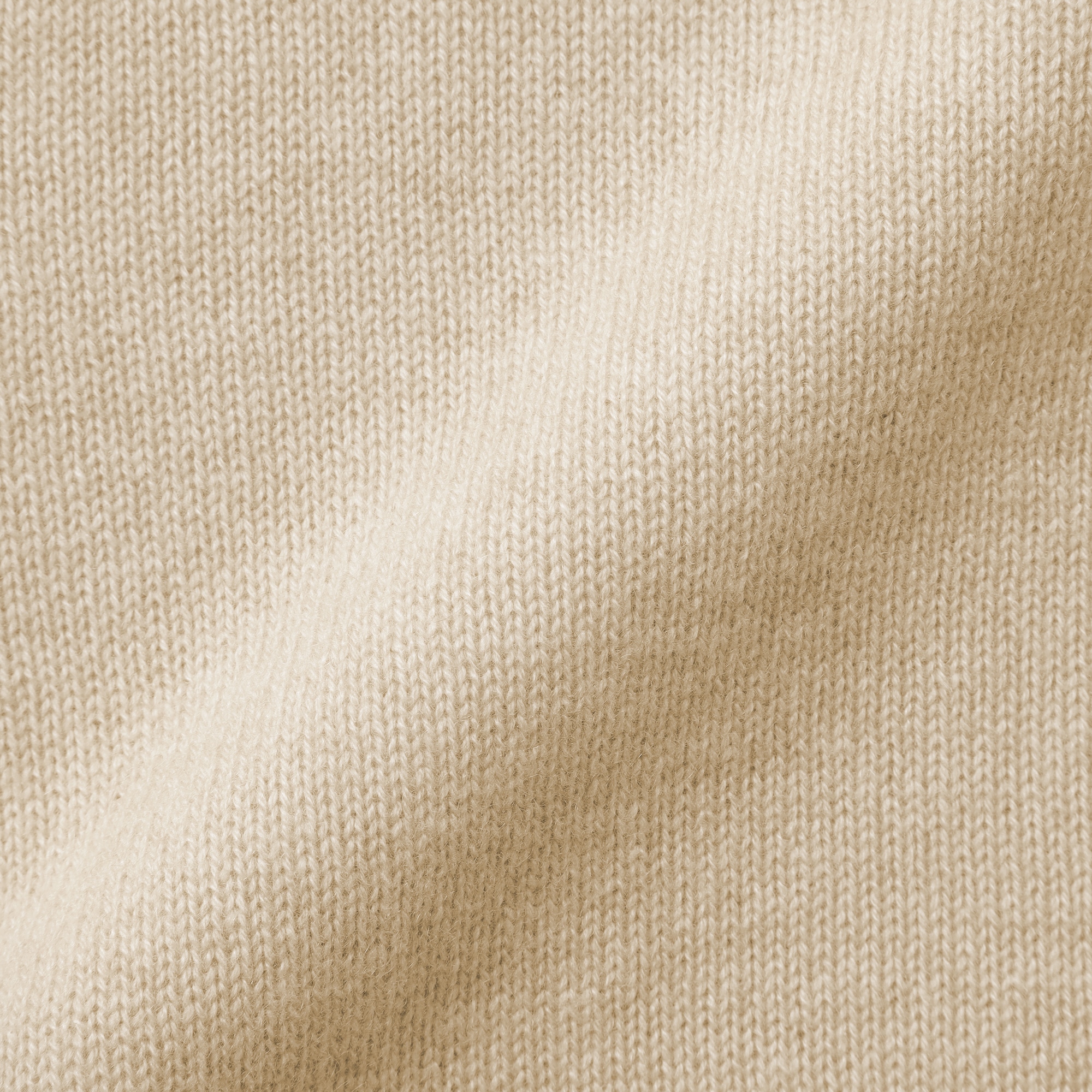 紳士　自然のまんまの色　カシミヤタートルネックセーター