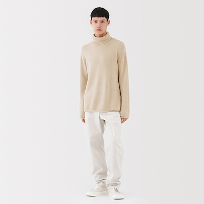 紳士　自然のまんまの色　カシミヤタートルネックセーター