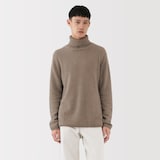 紳士　自然のまんまの色　カシミヤタートルネックセーター