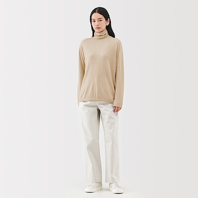 婦人　自然のまんまの色　カシミヤタートルネックセーター