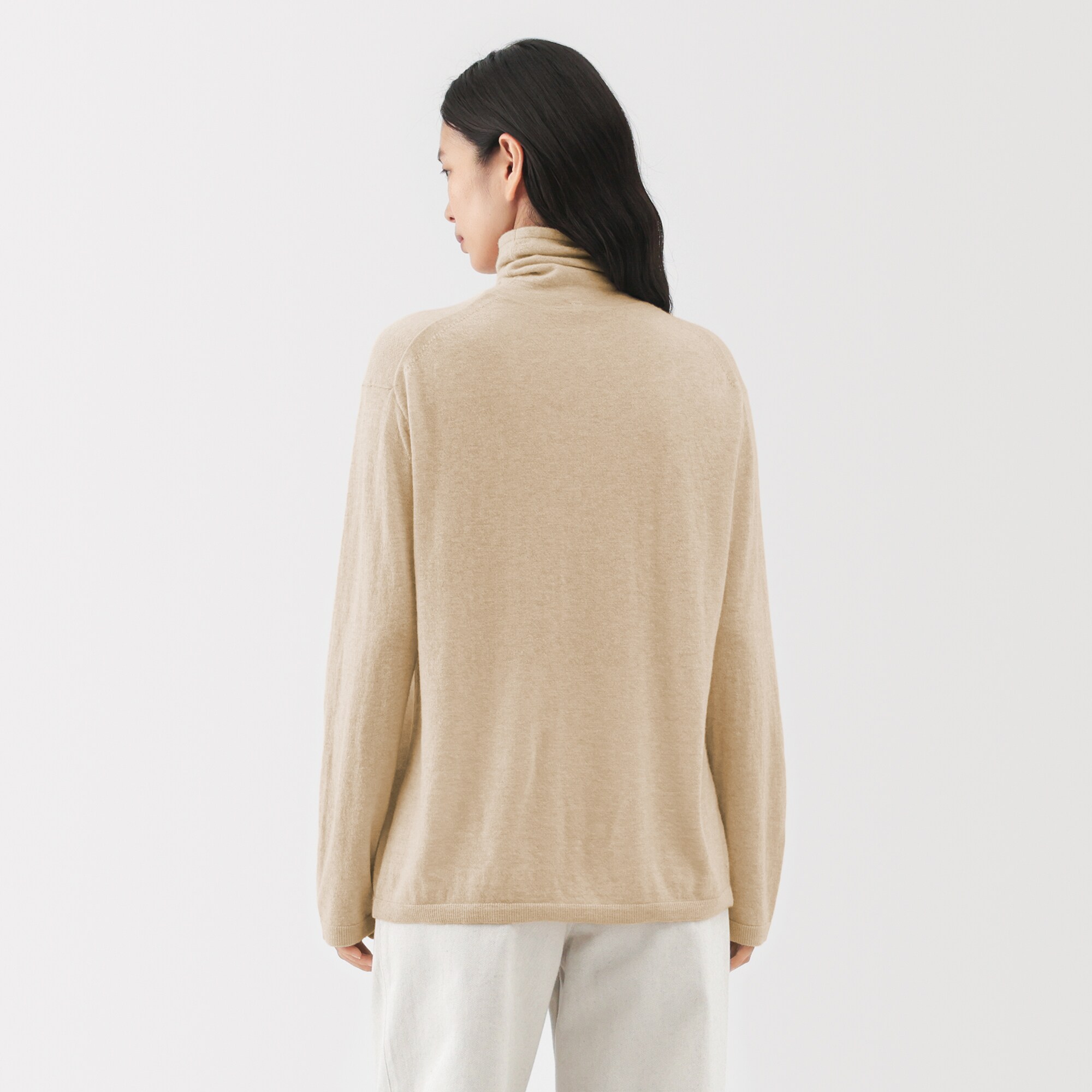 婦人 自然のまんまの色 カシミヤタートルネックセーター | 無印良品