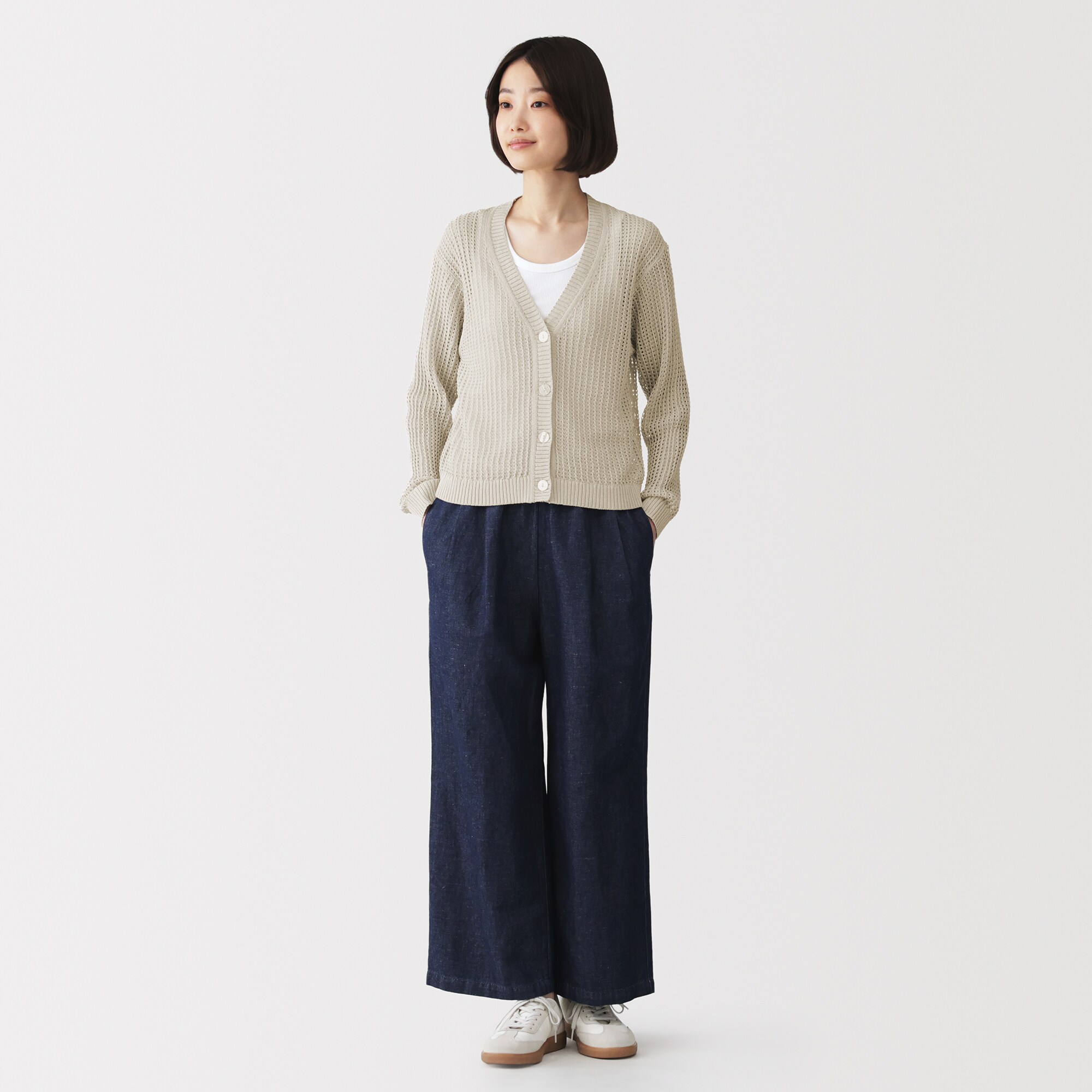 婦人 リネン混透かし編みVネックカーディガン | 無印良品