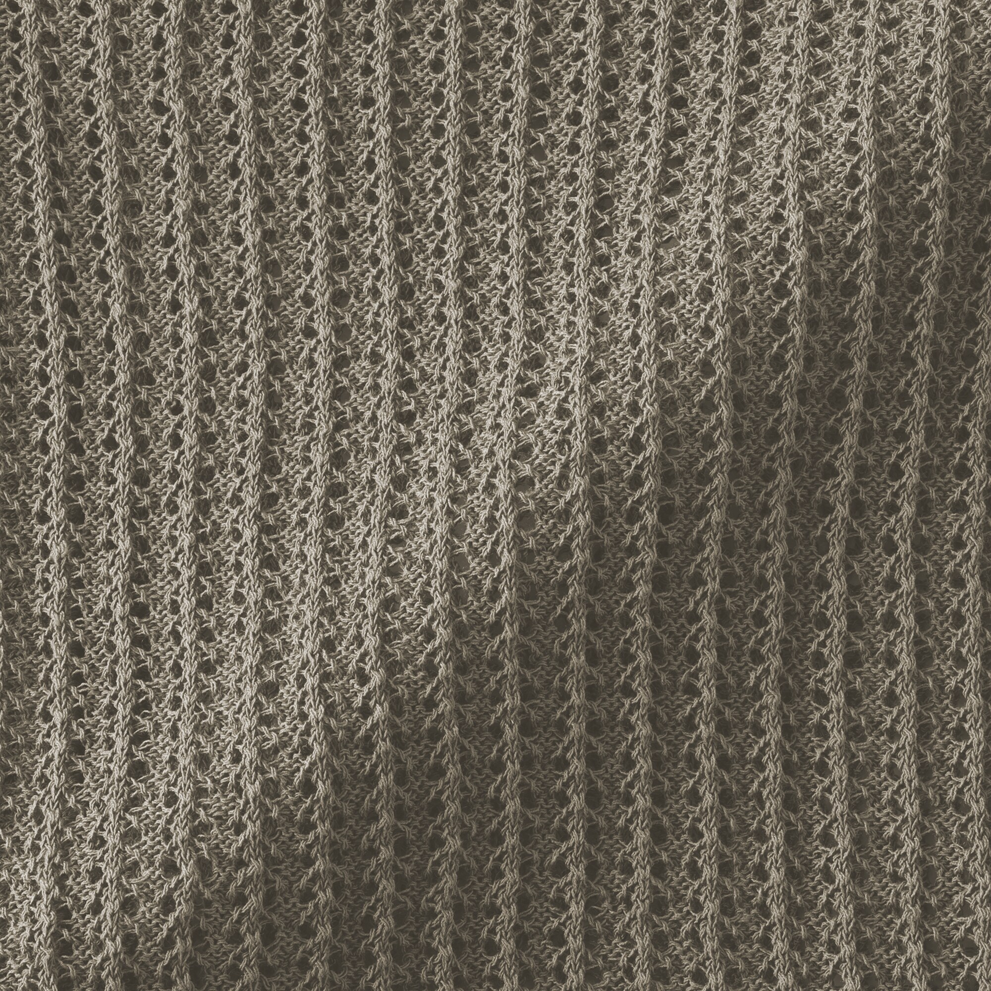 婦人　リネン混透かし編みＶネックカーディガン