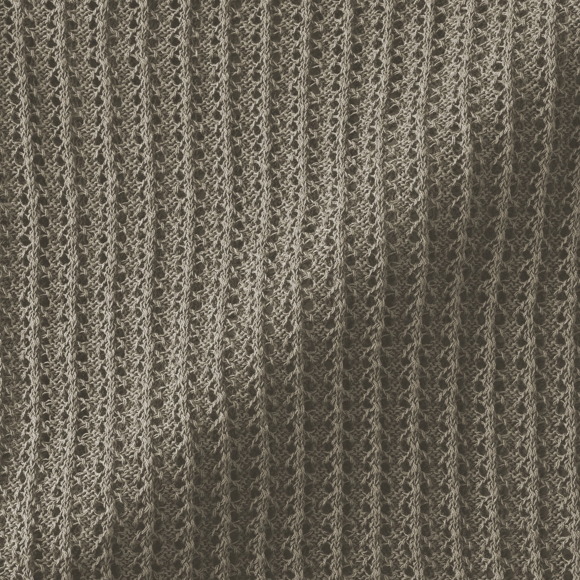 婦人　リネン混透かし編みＶネックカーディガン