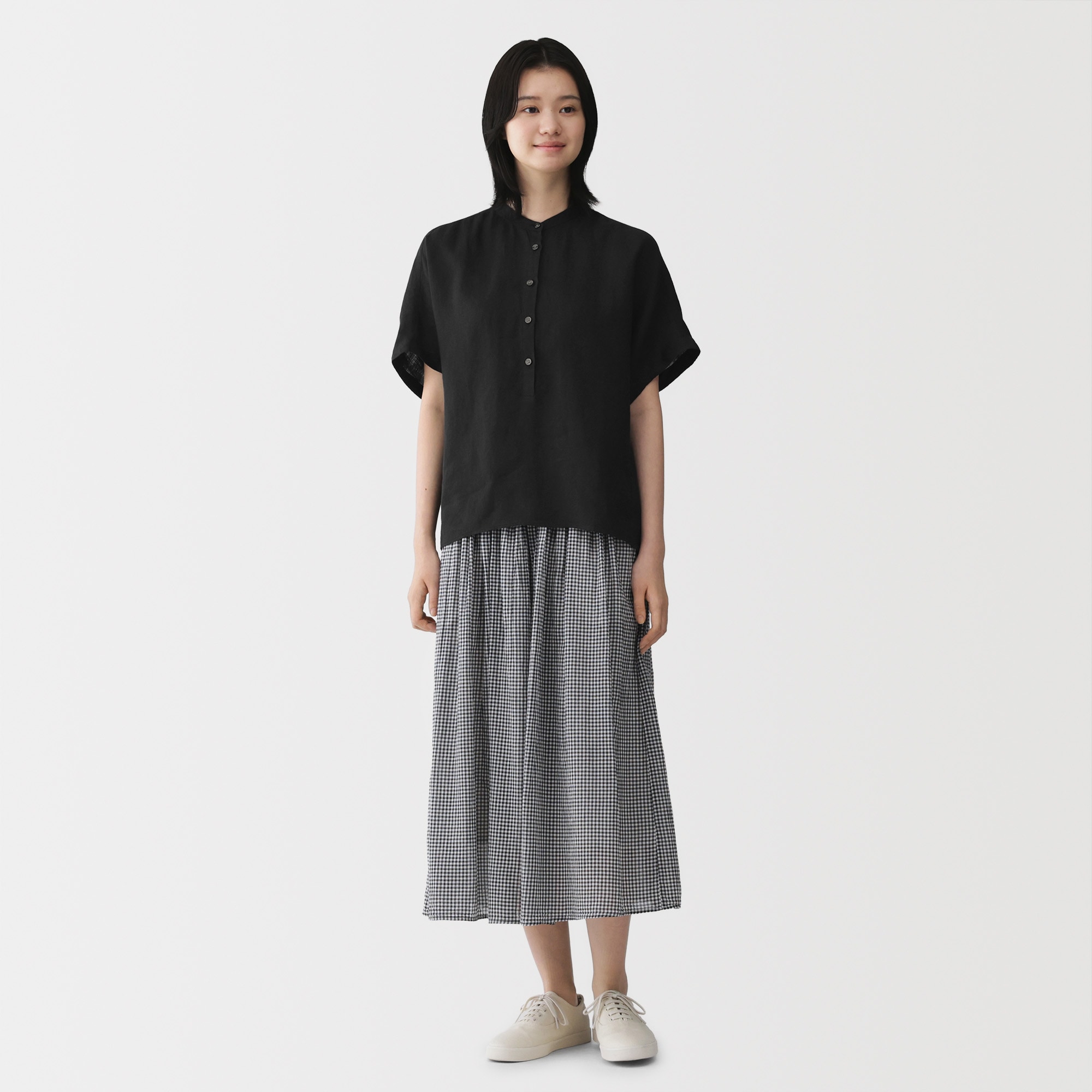 婦人　リネン　洗いざらし　半袖ブラウス