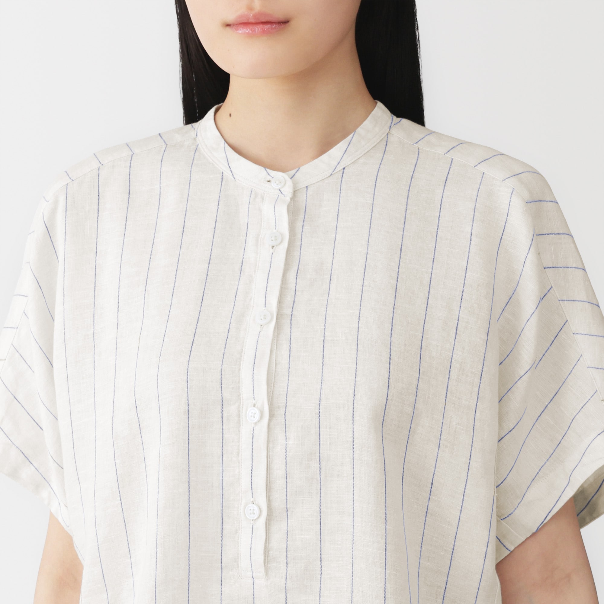 婦人　リネン　洗いざらし　半袖ブラウス