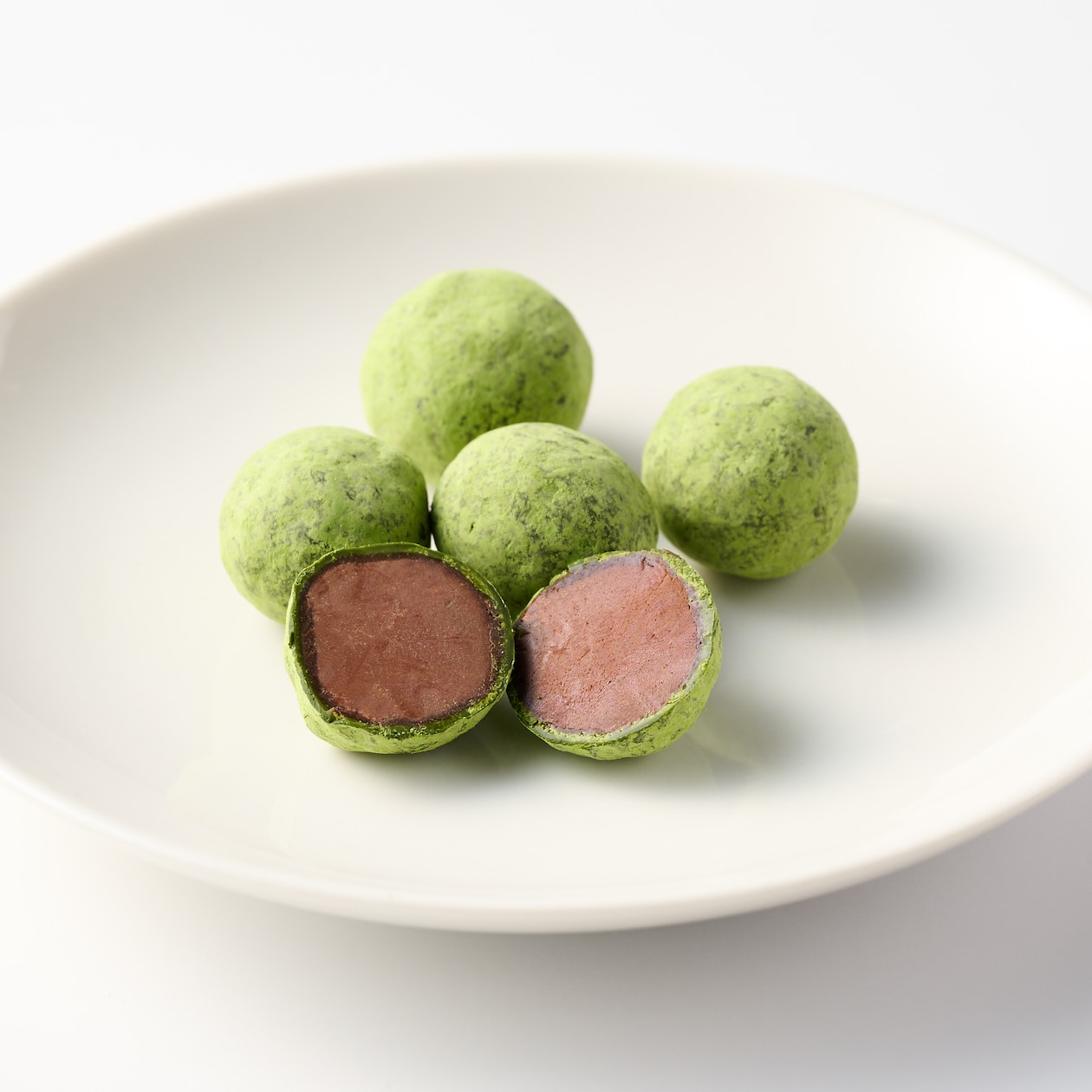 生チョコ入り　抹茶トリュフ