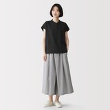 婦人　風を通す　フレンチスリーブブラウス