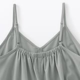 婦人　風を通す　ストレッチサッカーサロペット