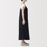 婦人　風を通す　ストレッチサッカーサロペット