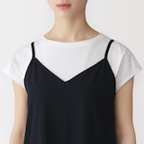 婦人　風を通す　ストレッチサッカーサロペット