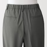婦人　風を通す　ストレッチサッカーイージーテーパードパンツ