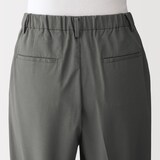 婦人　風を通す　ストレッチサッカーイージーテーパードパンツ