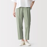 婦人　風を通す　ストレッチサッカーイージーテーパードパンツ