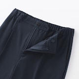 婦人　風を通す　ストレッチサッカーイージーテーパードパンツ